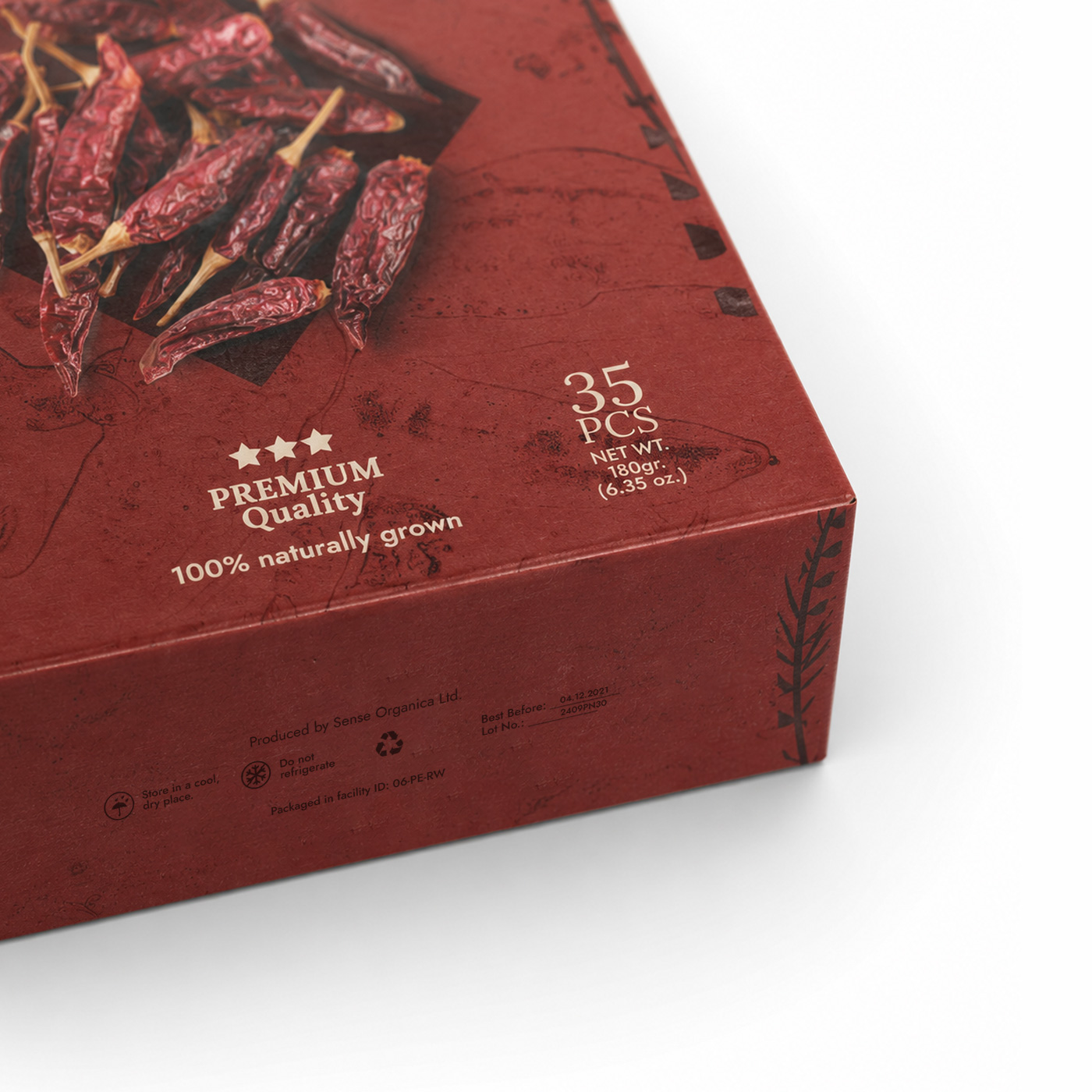Close-up of Sense Organica dried peppers packaging details